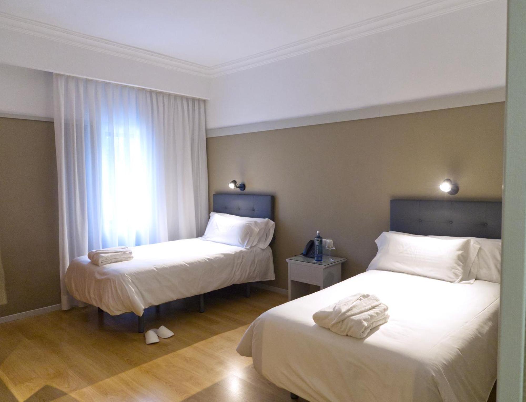 Hotel Ciudad Del Sol Эсиха Экстерьер фото